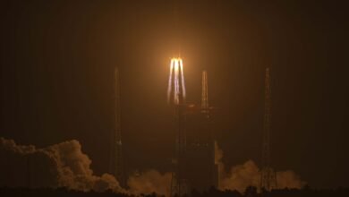 الصين تطلق مجموعة جديدة من الأقمار الاصطناعية للإنترنت