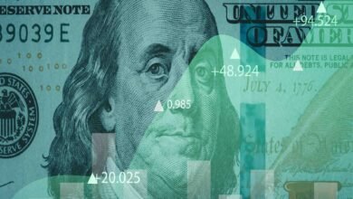الدولار بأعلى مستوياته خلال أسبوع