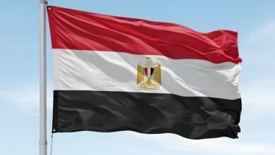 مصرع 9 أشخاص في حريق بمصنع ملابس في القاهرة