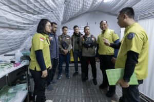 ضمن "الفارس الشهم 3" وصول دفعة جديدة من الفريق الطبي الإندونيسي إلى المستشفى الإماراتي العائم بالعريش