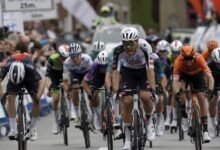 "الإمارات للدراجات" وصيفا في المرحلة الثالثة لسباق فويلتا أستورياس