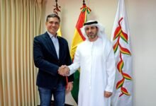 سفير الإمارات يبحث مع وزير التنمية الإنتاجية والريفية والمياه في بوليفيا سبل تعزيز التعاون