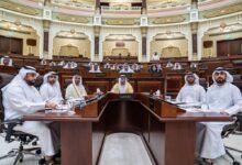 "استشاري الشارقة" يناقش سياسة دائرة شؤون الضواحي