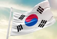 مقتل رجلي إطفاء في حريق مستودع تبريد بكوريا الجنوبية