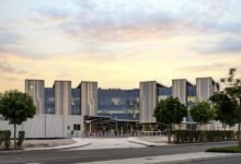 خزنة داتا سنترز: "DXB8" في دبي أول مركز بيانات في العالم يحصل على شهادة "صفر نفايات"