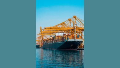 "الموانئ والجمارك" تعزز استمرارية تزويد السفن بالمؤن والوقود في موانئ دبي ومناطق الرسو التابعة لها