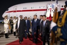 ولي عهد أبوظبي يصل إلى بكين في زيارة رسمية لجمهورية الصين الشعبية