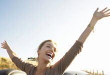 هل التفاؤل يطيل عمر العقل؟.. دراسة توضح تأثيره على الخرف