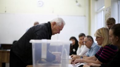 البلغاريون يتوجهون إلى مراكز الاقتراع لانتخاب برلمان جديد