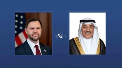 ولي العهد الكويتي يبحث هاتفيا مع نائب الرئيس الأمريكي المستجدات الإقليمية والدولية