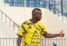 بالوتيلي يقود الاتفاق لمعاقبة سيتي