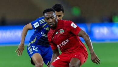 الاتحاد الإماراتي يتضامن مع شباب الأهلي بعد الأزمة التحكيمية