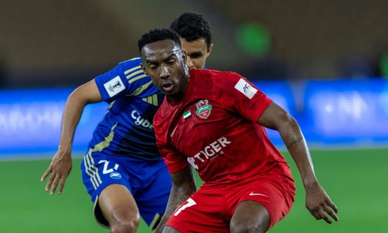 الاتحاد الإماراتي يتضامن مع شباب الأهلي بعد الأزمة التحكيمية 1 الاتحاد الإماراتي يتضامن مع شباب الأهلي بعد الأزمة التحكيمية