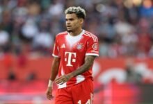 أسطورة ليفربول ينفجر غضبًا من بيع لويس دياز