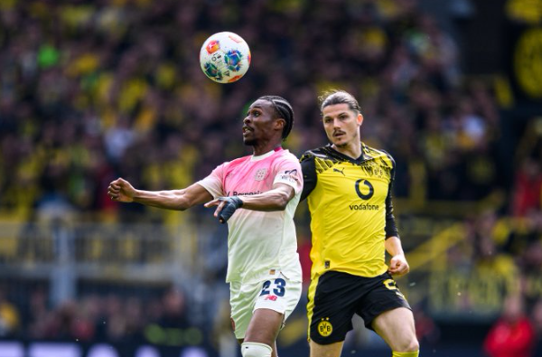 باير ليفركوزن يلدغ دورتموند في البوندسليجا 1 باير ليفركوزن يلدغ دورتموند في البوندسليجا