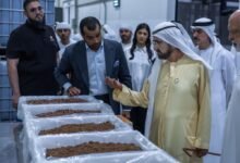 محمد بن راشد يزور مصنع "البركة" للتمور الأكبر في العالم بمدينة دبي الصناعية