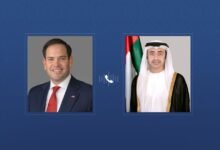 عبدالله بن زايد ووزير الخارجية الأمريكي يبحثان هاتفياً التطورات الإقليمية