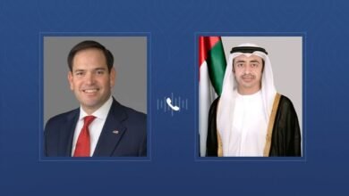 عبدالله بن زايد ووزير الخارجية الأمريكي يبحثان هاتفياً التطورات الإقليمية