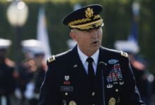 "البنتاجون" يعلن استقالة رئيس أركان الجيش الأمريكي من منصبه