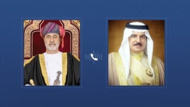 ملك البحرين وسلطان عمان يبحثان المستجدات والأوضاع الإقليمية والدولية