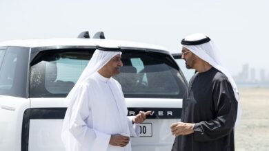 رئيس الدولة يلتقي حمد الشرقي ويقوم بجولة تفقدية في ميناء الفجيرة