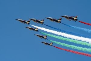 بالصور.. 25 ألف مشارك في سباق "حصنتك يا وطن"