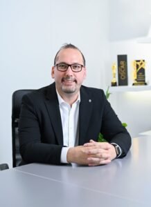 أسوس تطلق Chromebook CM32 Detachable لتعزيز الإنتاجية الموثوقة أثناء التنقل