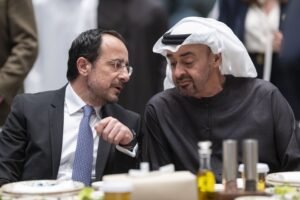 رئيس الدولة ورئيس قبرص يبحثان تعزيز الشراكة الإستراتيجية الشاملة بين البلدين والمستجدات في المنطقة