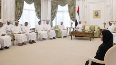 هزاع بن زايد يطّلع على مستجدات مشاريع تطوير البنية التحتية والنقل والخدمات اللوجستية في منطقة العين