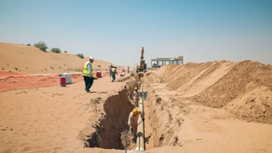 كهرباء الشارقة تكثف جهودها لإنجاز مشروع تمديد خطوط المياه بالشنوف