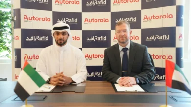 "رافد" توقع اتفاقية شراكة تقنية وتشغيلية مع "أوتورولا الخليج"