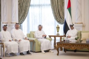 هزاع بن زايد يطّلع على مستجدات مشاريع تطوير البنية التحتية والنقل والخدمات اللوجستية في منطقة العين 3 هزاع بن زايد يطّلع على مستجدات مشاريع تطوير البنية التحتية والنقل والخدمات اللوجستية في منطقة العين