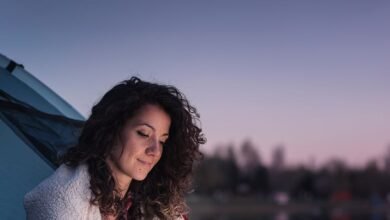 شراكة بين "سبيس 42" و"سكايلو" لإطلاق خدمة اتصال مباشر عبر "الثريا-4"