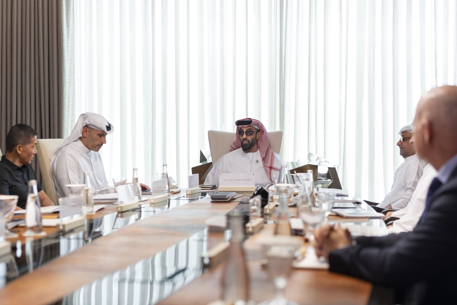 طحنون بن زايد يترأس الاجتماع الثاني لمجلس إدارة شركة "إم جي إكس" لعام 2026 1 طحنون بن زايد يترأس الاجتماع الثاني لمجلس إدارة شركة "إم جي إكس" لعام 2026