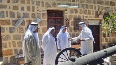 سالم بن سلطان القاسمي يزور "قرية بن درويش التراثية" برأس الخيمة