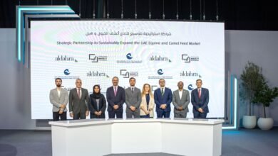 "الظاهرة" و"أديك" تبرمان شراكة إستراتيجية لتطوير حلول الأعلاف والابتكار في قطاع الخيول والإبل 2 "الظاهرة" و"أديك" تبرمان شراكة إستراتيجية لتطوير حلول الأعلاف والابتكار في قطاع الخيول والإبل