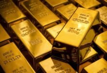 استقرار أسعار الذهب وارتفاع المعادن النفيسة الأخرى