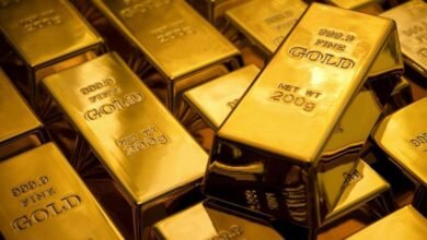 استقرار أسعار الذهب وارتفاع المعادن النفيسة الأخرى