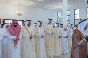 حاكم رأس الخيمة يؤدي صلاة عيد الأضحى في مسجد الشيخ صقر بن محمد القاسمي 2 حاكم رأس الخيمة يؤدي صلاة عيد الأضحى في مسجد الشيخ صقر بن محمد القاسمي