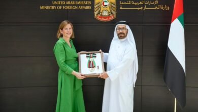 رئيس الدولة يمنح سفيرة أيرلندا وسام زايد الثاني من الطبقة الأولى 5 رئيس الدولة