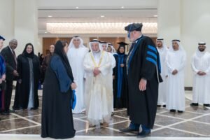 سلطان القاسمي يشهد حفل تخريج طلبة أكاديمية الفنون الأدائية بجامعة الفنون في الشارقة 2 سلطان القاسمي يشهد حفل تخريج طلبة أكاديمية الفنون الأدائية بجامعة الفنون في الشارقة