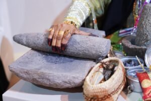 «سياحة عجمان» تعزز حضور الحرف الإماراتية في «اصنع في الإمارات»