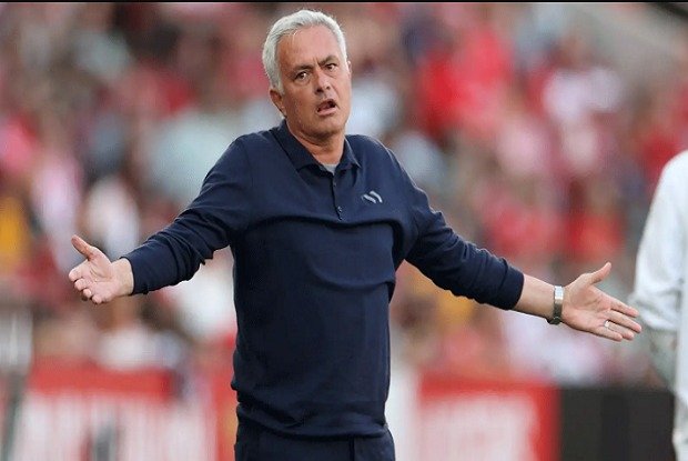 أسطورة ريال مدريد يرفض عودة مورينيو 1 أسطورة ريال مدريد يرفض عودة مورينيو