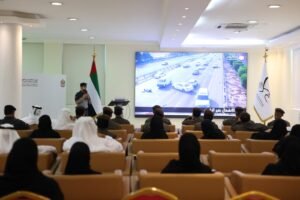 شرطة أبوظبي تقدّم خدمات النقاط المرورية للإدارة العامة للهوية وشؤون الأجانب
