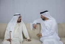 محمد بن راشد يقدم واجب العزاء في وفاة حاضر جمعه المهيري