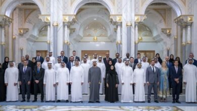 ذياب بن محمد بن زايد يلتقي عدداً من موظفي قطارات الاتحاد ويطَّلع على مستجدات مشاريع الشركة وخططها المستقبلية 2 ذياب بن محمد بن زايد يلتقي عدداً من موظفي قطارات الاتحاد ويطَّلع على مستجدات مشاريع الشركة وخططها المستقبلية