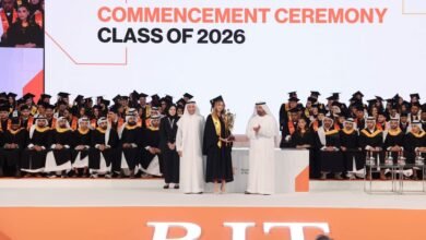 أحمد بن سعيد يشهد تخريج الدفعة الــ 15 من جامعة "روتشستر للتكنولوجيا – دبي"