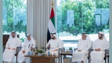 حمدان بن زايد يستقبل عددا من المواطنين في مدينة الظنة