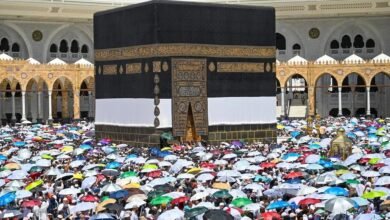 الحجاج المتعجلون يؤدون طواف الوداع بيسر وطمأنينة