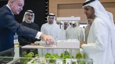 خالد بن محمد بن زايد يشهد فعاليات "قمة أبوظبي للبنية التحتية"